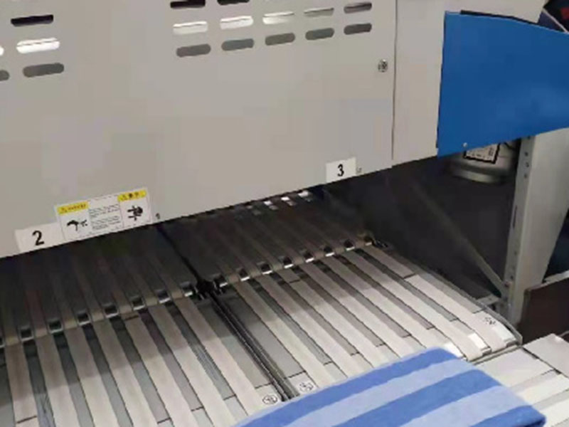 甘孜巾类折叠机-01